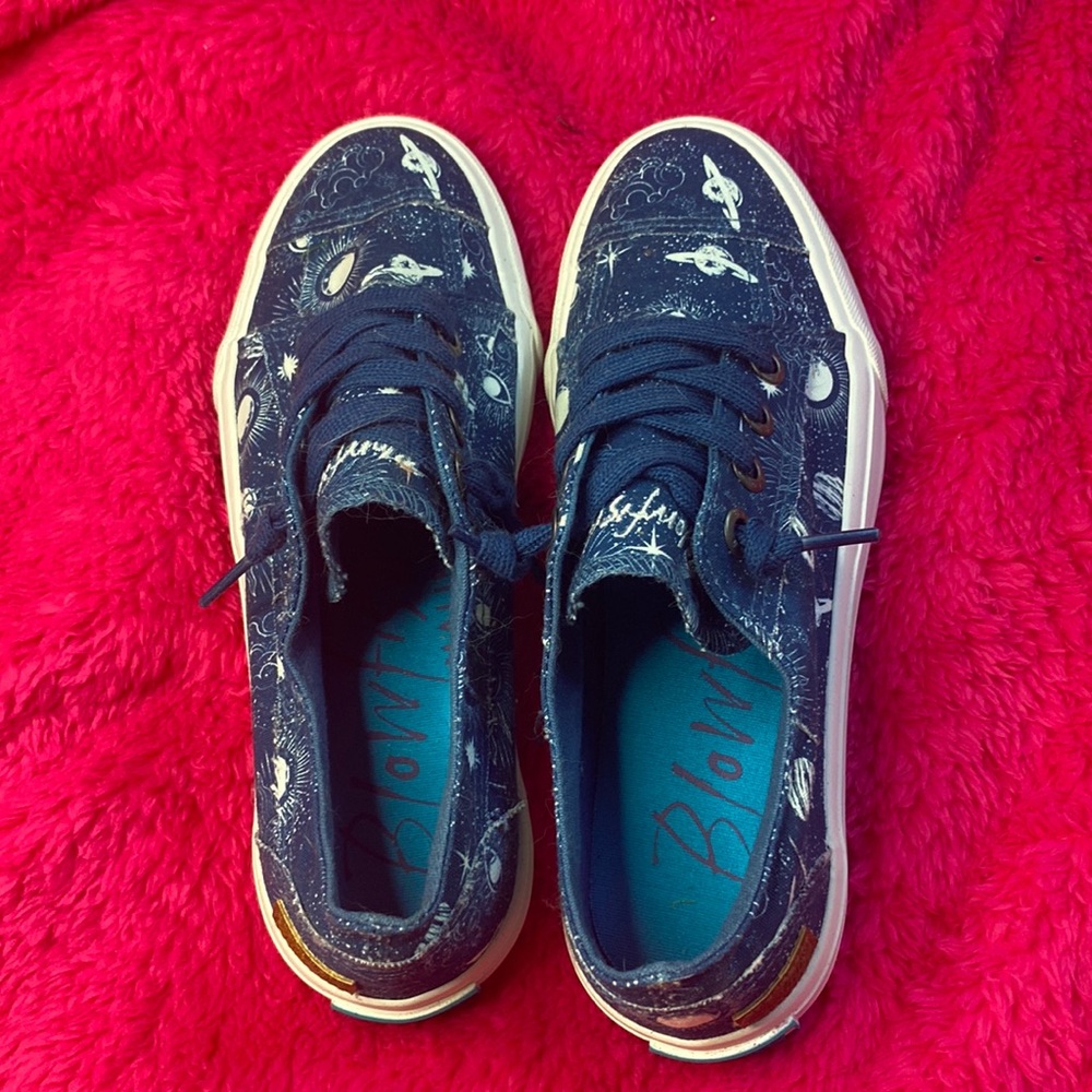 Space shoes